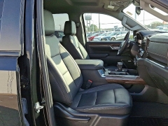 Used 2024  Chevrolet Silverado 1500 4WD Crew Cab 147" RST at CarloanExpress&period;Com near Hampton&comma; VA