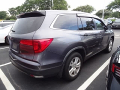 Used 2017  Honda Pilot 4d SUV FWD LX at CarloanExpress&period;Com near Hampton&comma; VA
