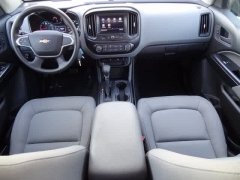 Used 2022  Chevrolet Colorado 4WD Crew Cab 128" Work Truck at CarloanExpress.Com near Hampton, VA