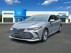 Used 2019  Toyota Avalon Hybrid &lpar;Natl&rpar; at CarloanExpress&period;Com near Hampton&comma; VA