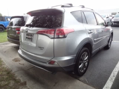 Used 2018  Toyota RAV4 AWD &lpar;Natl&rpar; at CarloanExpress&period;Com near Hampton&comma; VA