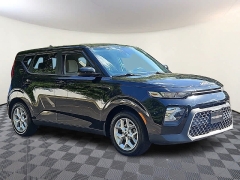 Used 2022  Kia Soul LX IVT at CarloanExpress&period;Com near Hampton&comma; VA