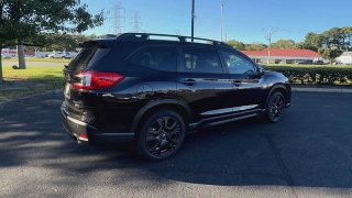 Used 2025  Subaru Ascent Onyx Edition Touring 7-Passenger at CarloanExpress.Com near Hampton, VA