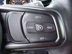 Used 2021  Jeep Gladiator Willys 4x4 at CarloanExpress&period;Com near Hampton&comma; VA