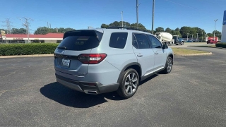Used 2024  Honda Pilot Touring 2WD at CarloanExpress&period;Com near Hampton&comma; VA