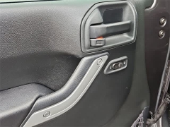 Used 2017  Jeep Wrangler Unlimited 4WD 4dr Sahara at CarloanExpress.Com near Hampton, VA