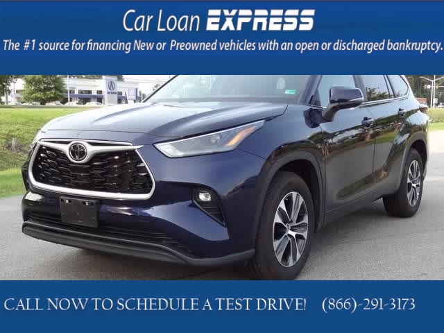 Used 2024  Toyota Highlander FWD (Natl) at CarloanExpress.Com near Hampton, VA
