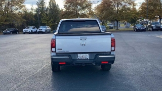 Used 2017  Honda Ridgeline Crew Cab FWD RTL at CarloanExpress.Com near Hampton, VA