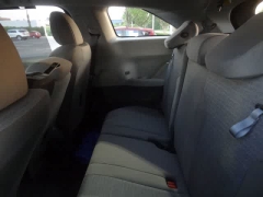 Used 2021  Toyota Sienna LE FWD 8-Passenger at CarloanExpress&period;Com near Hampton&comma; VA
