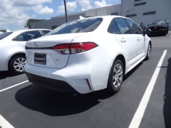 Used 2024  Toyota Corolla LE CVT &lpar;Natl&rpar; at CarloanExpress&period;Com near Hampton&comma; VA