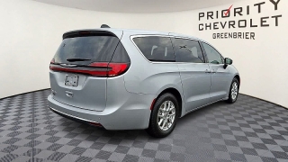 Used 2023  Chrysler Pacifica Touring L FWD at CarloanExpress&period;Com near Hampton&comma; VA