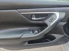 Used 2017  Nissan Altima 2&period;5 SV Sedan at CarloanExpress&period;Com near Hampton&comma; VA