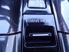 Used 2025  Toyota Crown Signia AWD &lpar;Natl&rpar; at CarloanExpress&period;Com near Hampton&comma; VA