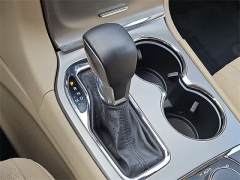 Used 2020  Jeep Grand Cherokee Laredo E 4x4 at CarloanExpress.Com near Hampton, VA