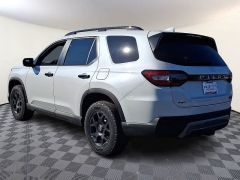 New 2026  Honda Pilot TrailSport AWD at CarloanExpress&period;Com near Hampton&comma; VA