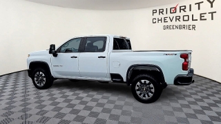 Used 2023  Chevrolet Silverado 2500HD 4WD Crew Cab 159" Custom at CarloanExpress&period;Com near Hampton&comma; VA
