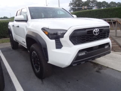 Used 2024  Toyota Tacoma 4WD Double Cab Bed &lpar;Natl&rpar; at CarloanExpress&period;Com near Hampton&comma; VA