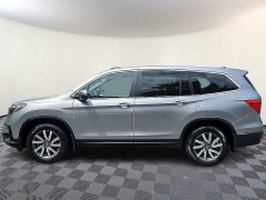 Used 2022  Honda Pilot EX-L AWD at CarloanExpress&period;Com near Hampton&comma; VA