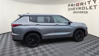 Used 2023  Mitsubishi OUTLANDER SE BLACK EDITION at CarloanExpress.Com near Hampton, VA