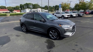 Used 2024  Ford Escape ST-Line FWD at CarloanExpress.Com near Hampton, VA