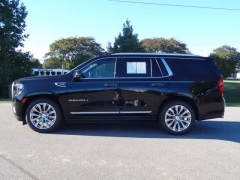 Used 2024  GMC Yukon 4WD 4dr Denali at CarloanExpress.Com near Hampton, VA