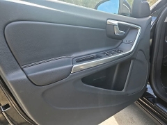 Used 2015  Volvo V60 4d Wagon FWD &lpar;2015&period;5&rpar; T5 Premier at CarloanExpress&period;Com near Hampton&comma; VA