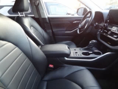 Used 2023  Toyota Highlander FWD &lpar;Natl&rpar; at CarloanExpress&period;Com near Hampton&comma; VA