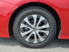 Used 2022  Toyota Prius AWD-e &lpar;Natl&rpar; at CarloanExpress&period;Com near Hampton&comma; VA