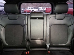 Used 2024  Jeep Grand Cherokee Altitude 4x4 at CarloanExpress&period;Com near Hampton&comma; VA