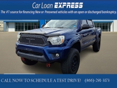 Used 2014  Toyota Tacoma 4WD Double Cab V6 &lpar;Natl&rpar; at CarloanExpress&period;Com near Hampton&comma; VA