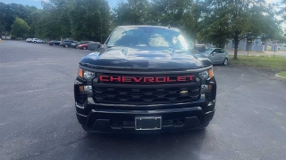 Used 2022  Chevrolet Silverado 1500 4WD Crew Cab 147" Custom at CarloanExpress.Com near Hampton, VA