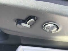 Used 2024  Chrysler Pacifica Touring L FWD at CarloanExpress&period;Com near Hampton&comma; VA