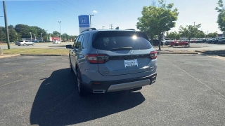Used 2024  Honda Pilot Touring 2WD at CarloanExpress&period;Com near Hampton&comma; VA