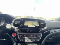 Used 2022  Honda Pilot Black Edition AWD at CarloanExpress.Com near Hampton, VA