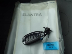 Used 2023  Hyundai Elantra SEL IVT at CarloanExpress.Com near Hampton, VA