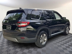 Used 2025  Honda Pilot AWD at CarloanExpress&period;Com near Hampton&comma; VA