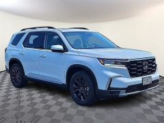 New 2025  Honda Pilot Touring+ AWD at CarloanExpress.Com near Hampton, VA