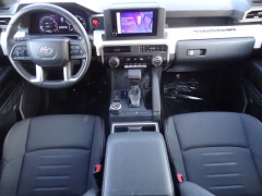Used 2024  Toyota Tacoma 4WD Double Cab Bed &lpar;Natl&rpar; at CarloanExpress&period;Com near Hampton&comma; VA