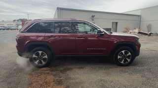 Used 2024  Jeep Grand Cherokee 4xe 4x4 at CarloanExpress&period;Com near Hampton&comma; VA