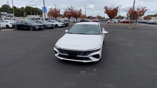 Used 2024  Hyundai Elantra SE IVT at CarloanExpress.Com near Hampton, VA