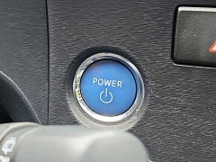 Used 2012  Toyota Prius c 5dr HB &lpar;Natl&rpar; at CarloanExpress&period;Com near Hampton&comma; VA