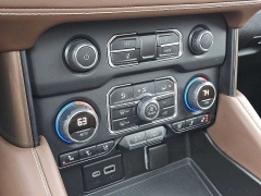 Used 2022  Chevrolet Tahoe 4WD 4dr High Country at CarloanExpress&period;Com near Hampton&comma; VA