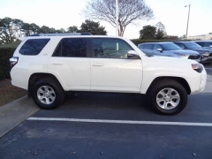 Used 2022  Toyota 4Runner SR5 Premium 4WD at CarloanExpress&period;Com near Hampton&comma; VA