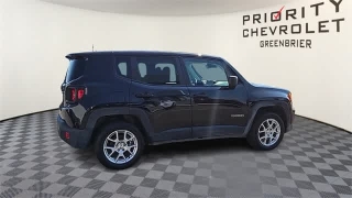 Used 2023  Jeep Renegade Latitude 4x4 at CarloanExpress.Com near Hampton, VA