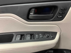 New 2026  Honda Odyssey EX-L Auto at CarloanExpress&period;Com near Hampton&comma; VA