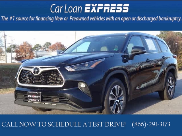 Used 2023  Toyota Highlander FWD &lpar;Natl&rpar; at CarloanExpress&period;Com near Hampton&comma; VA