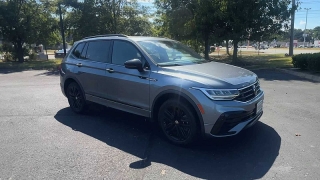 Used 2022  Volkswagen Tiguan 2.0T SE R-Line Black FWD at CarloanExpress.Com near Hampton, VA