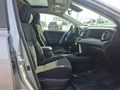 Used 2017  Toyota RAV4 4d SUV AWD XLE at CarloanExpress&period;Com near Hampton&comma; VA