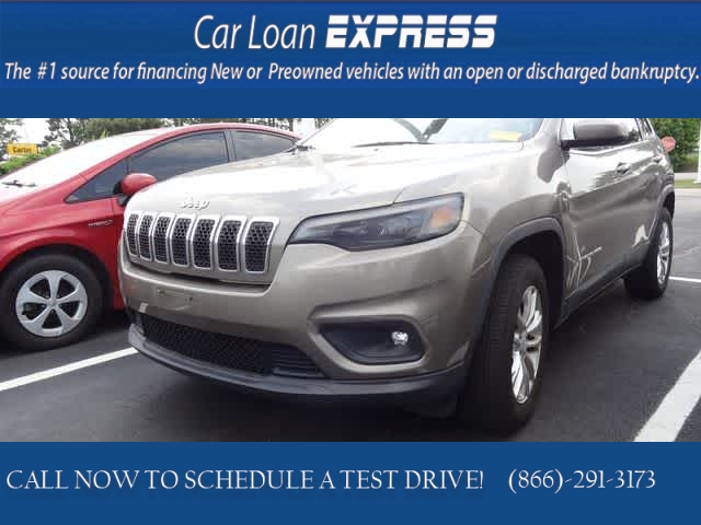 Used 2019  Jeep Cherokee Latitude 4x4 at CarloanExpress&period;Com near Hampton&comma; VA