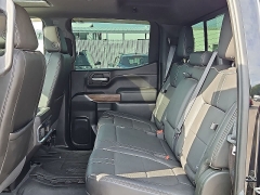 Used 2020  Chevrolet Silverado 1500 4WD Crew Cab 147" High Country at CarloanExpress&period;Com near Hampton&comma; VA